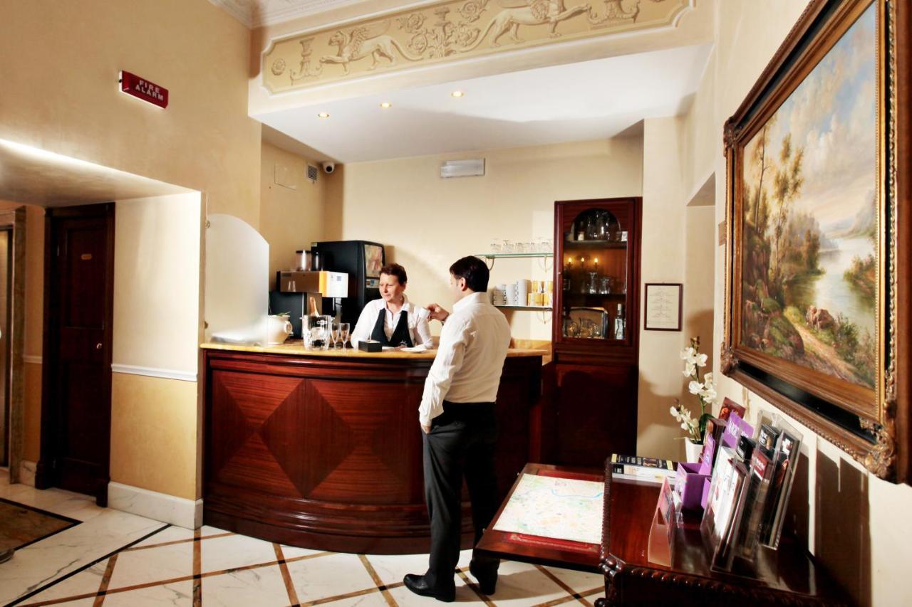 Hs 311 Hotel Rome Bagian luar foto