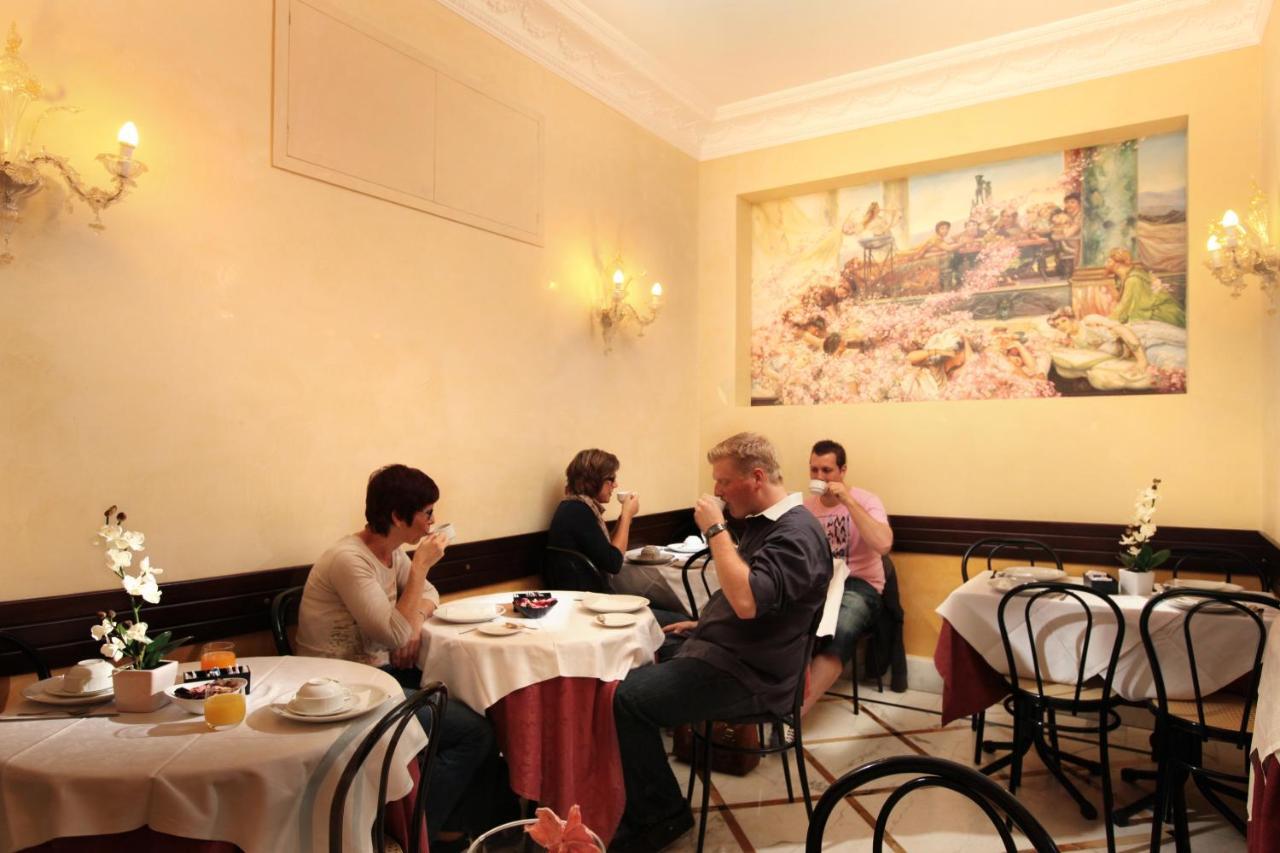 Hs 311 Hotel Rome Bagian luar foto